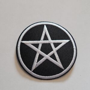 💀NEW 💀 Pentacle Iron On Patch